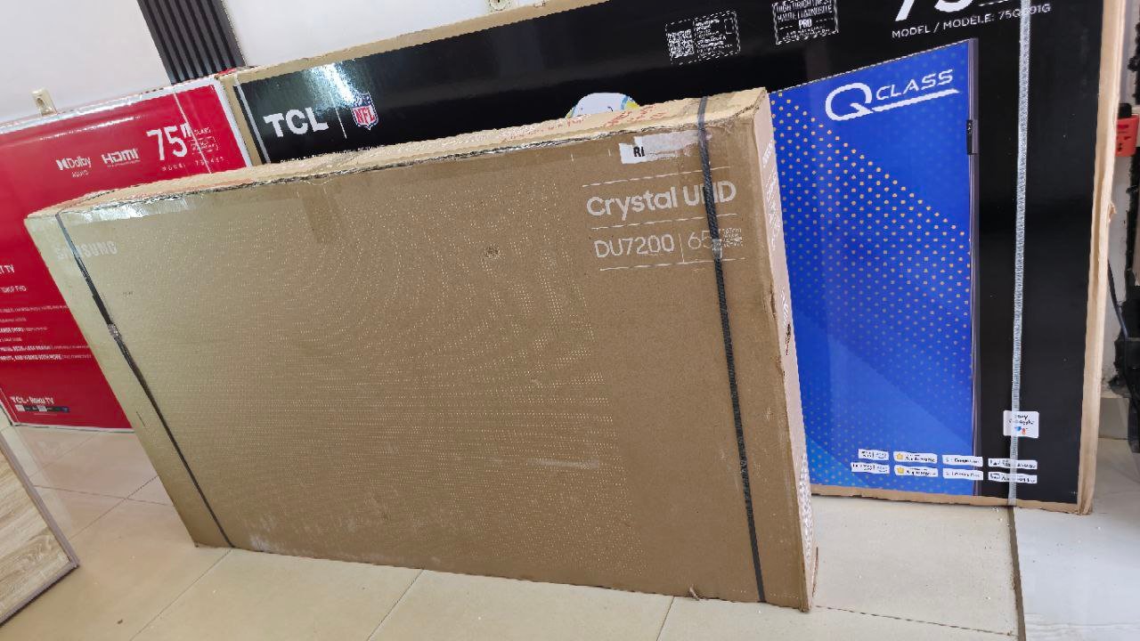 Samsung Crystal UHD DU7200 85-inch TV - Image 3